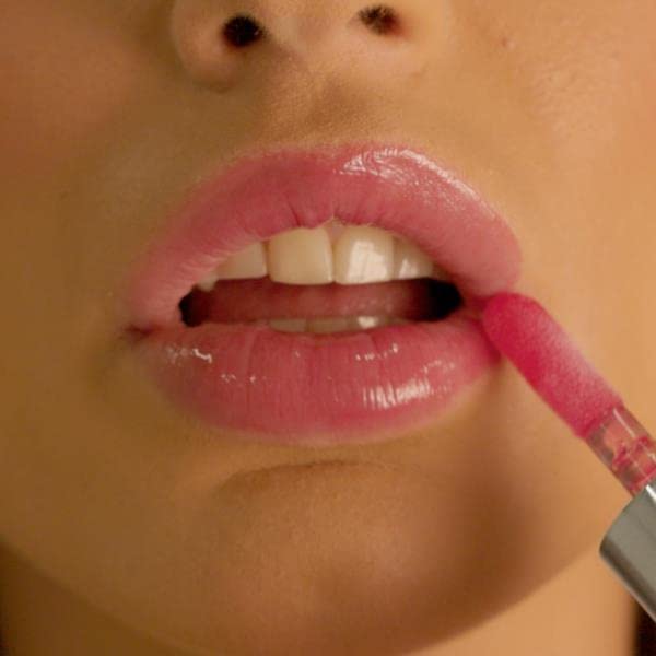 FARMASi Tinted Lip Plumper, Plumping Lip Gloss, promovisanje prirodne cirkulacije za punije usne mlađeg izgleda, hidratantno, okrepljujuće,