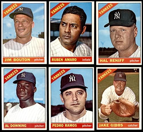 1966. TOPPS New York Yankees Team Set New York Yankees NM Yankees